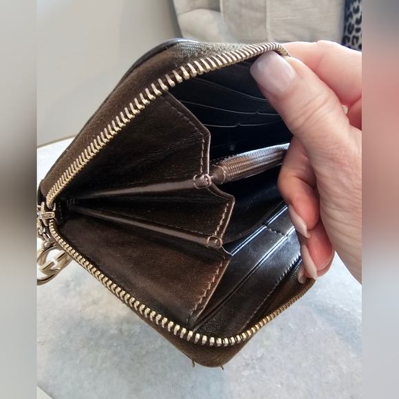 AUTHENTIC Gucci Vintage Guccissima GG Brown Zip-Round Wallet Clutch - Picture 10 of 15